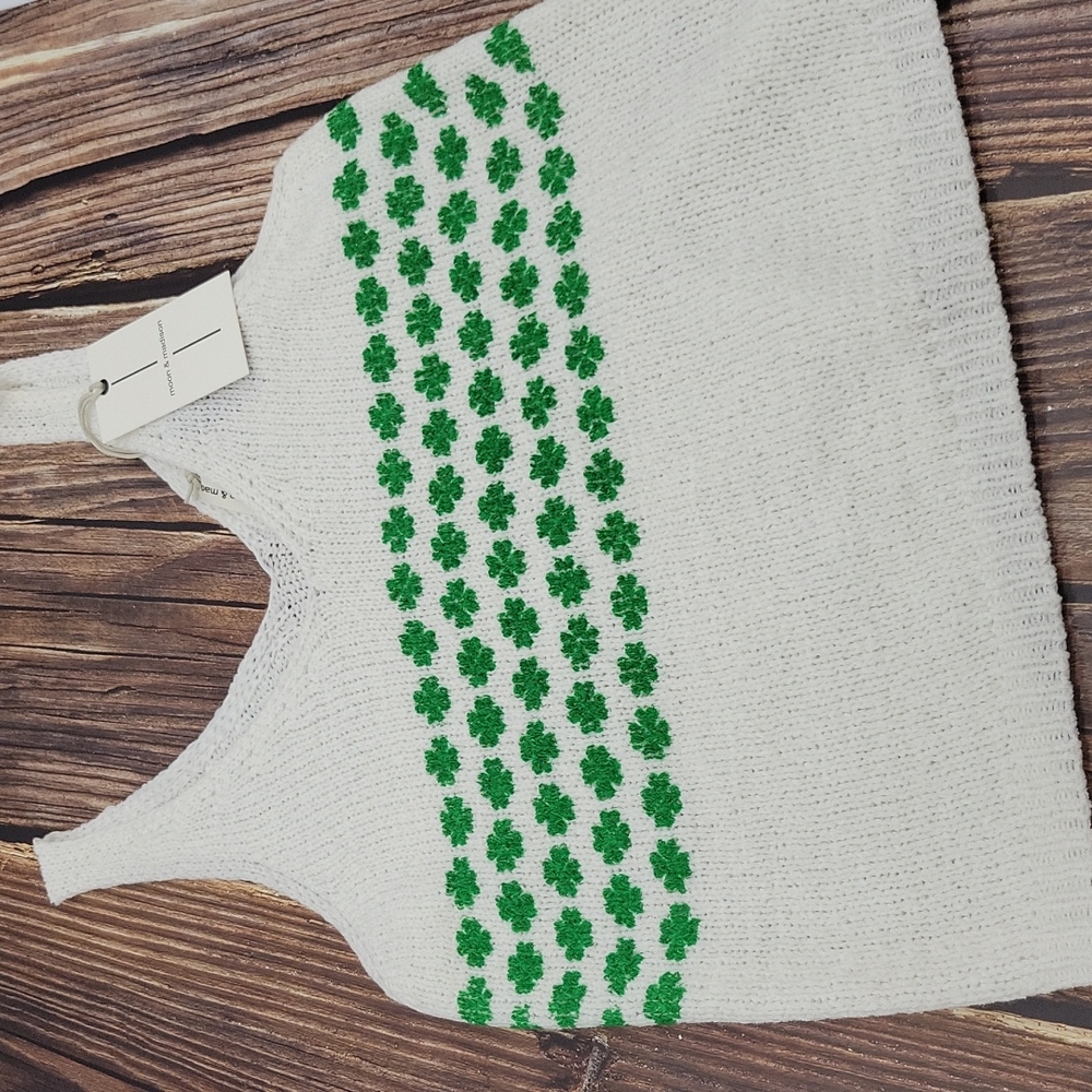 NWT, Cloverleaf tank, Women's Size Small & Medium